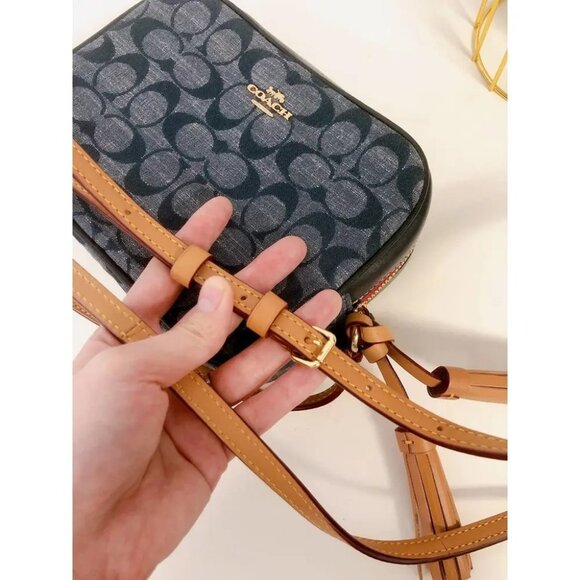 Coach C8666 Mini Camera Bag In Signature Chambray In Gold/DENIM MULTI - Picture 5 of 9